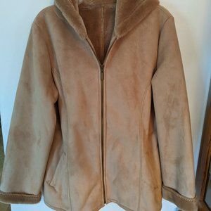 Women's Faux fur/suede tan jacket -reversible